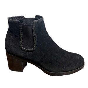 Jack Rogers Black Suede Leather pull on Whipstitch Trim Ankle Booties size 8